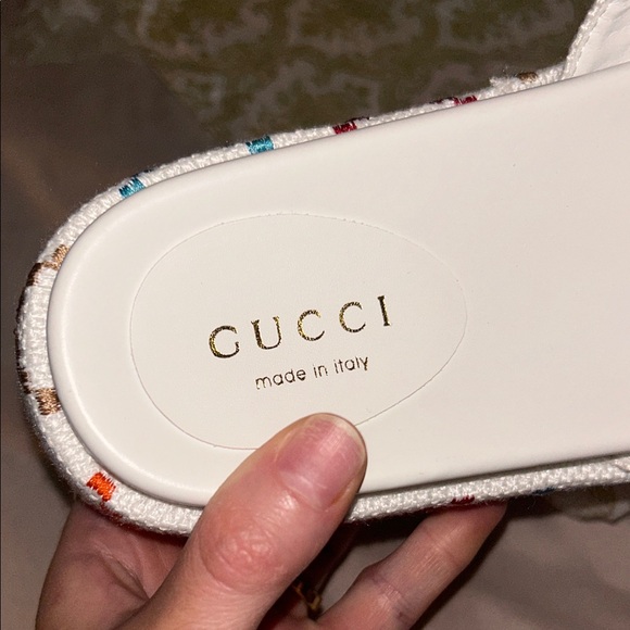 Gucci Women's GG White and Multicolor Slide Sandals - Picture 2 of 6